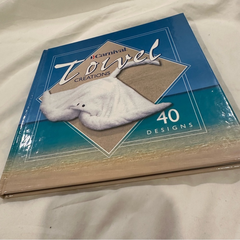 NEW Carnival Towel Creations 40 Designs Hardcover Gift Book